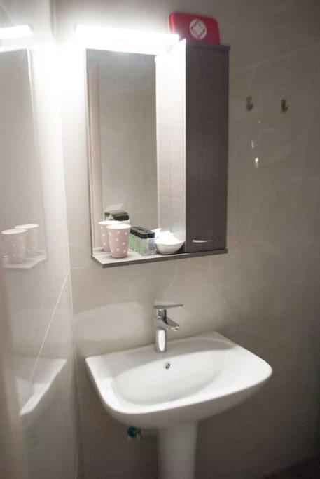 Mina'S Spacious Apt : June '23 Renovated Thessaloniki Exterior photo